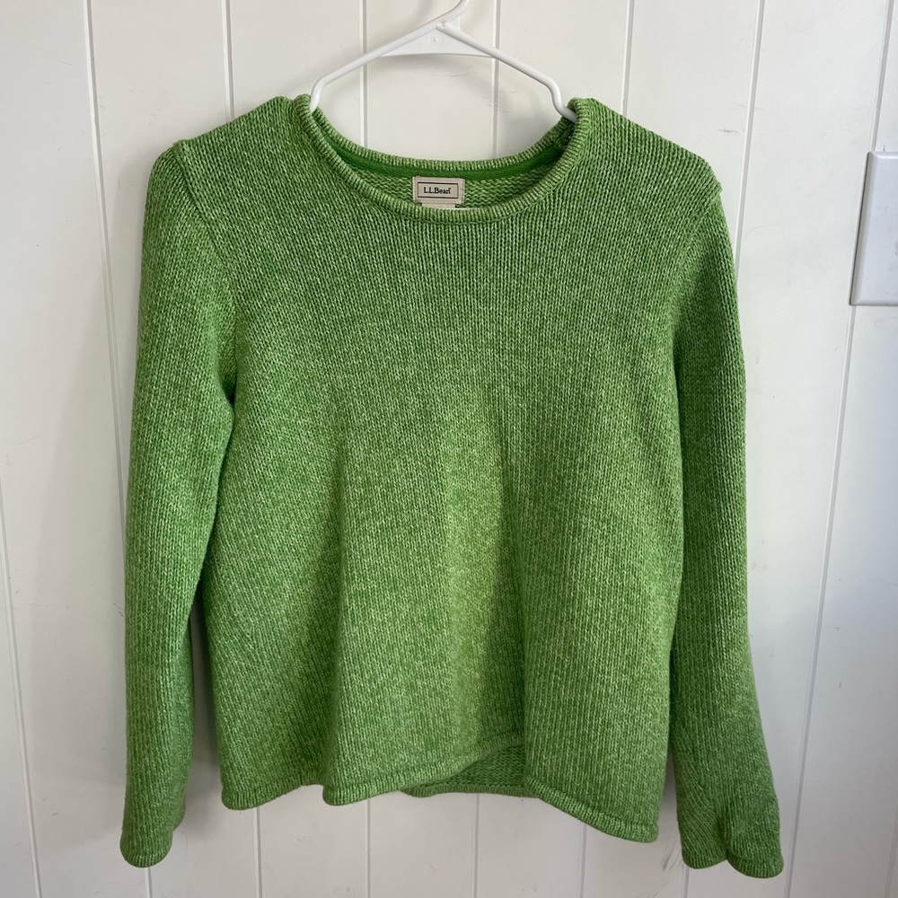 LLbean knit green sweater
